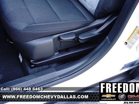 New 2026 Chevrolet Trax LS FWD image 35