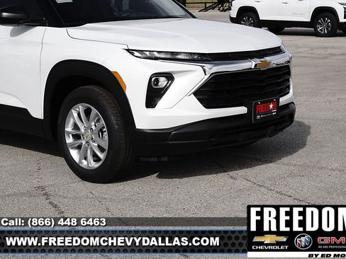 New 2026 Chevrolet TrailBlazer LS w/ LS Convenience Package FWD image 37