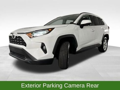 Used 2021 Toyota RAV4 XLE image 4