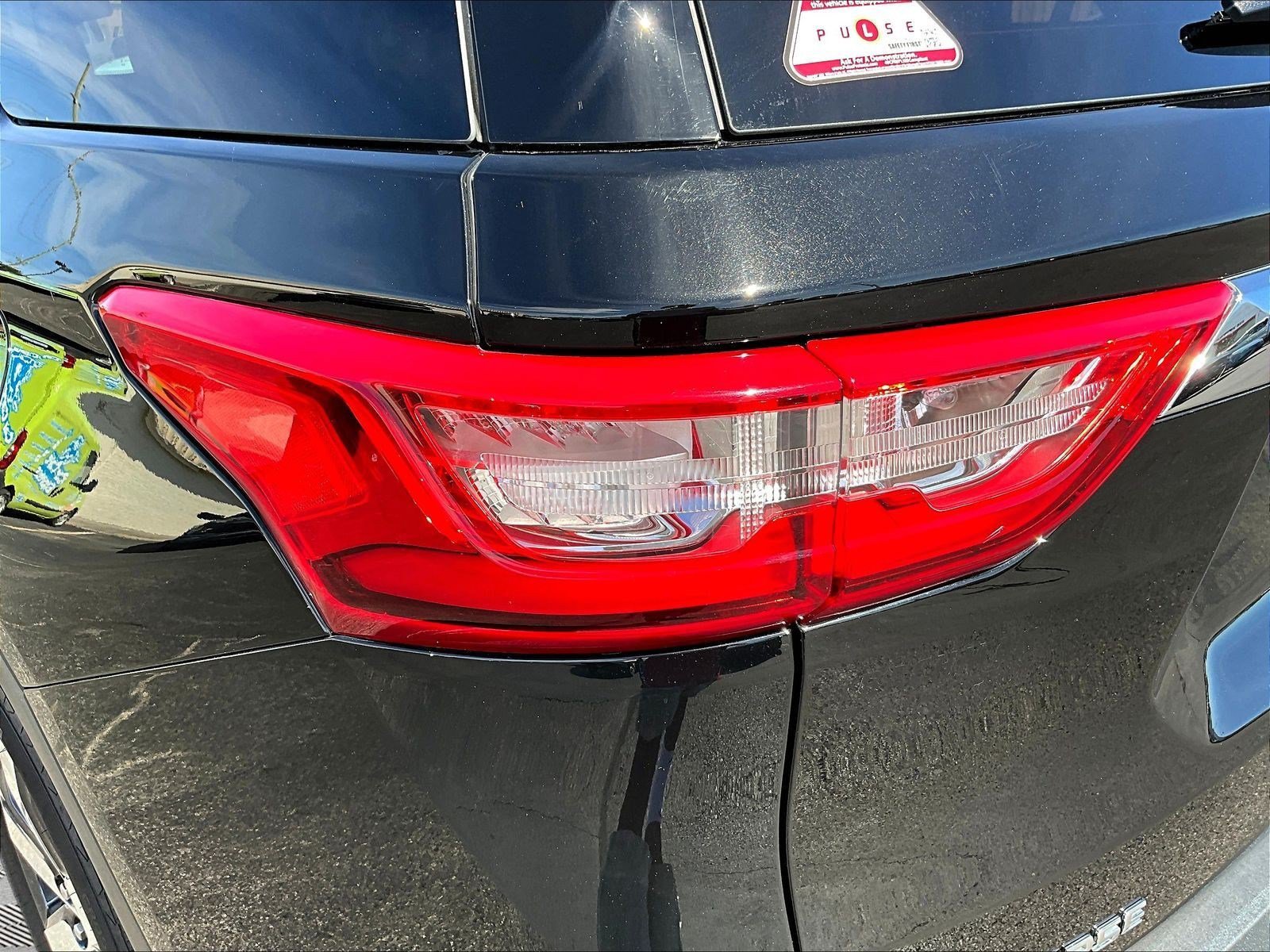 Used 2020 Chevrolet Traverse LT w/ LT Premium Package FWD image 23