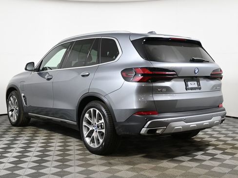 Certified 2024 BMW X5 xDrive50e w/ Premium Package image 5