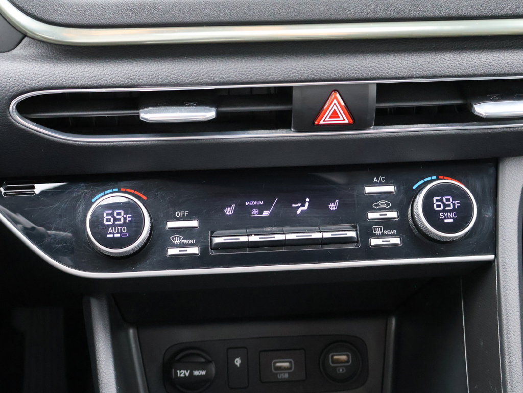 Used 2023 Hyundai Sonata SEL w/ Convenience Package FWD image 20