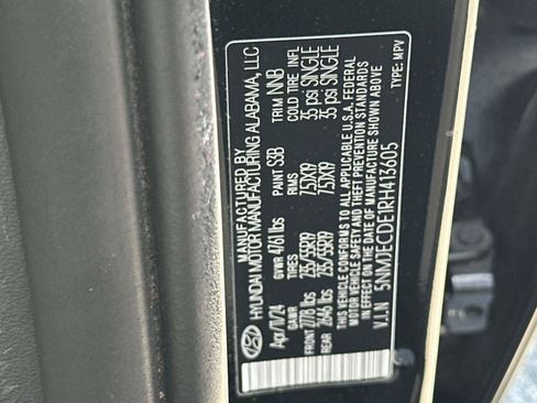 Certified 2024 Hyundai Tucson Limited AWD/4WD image 25