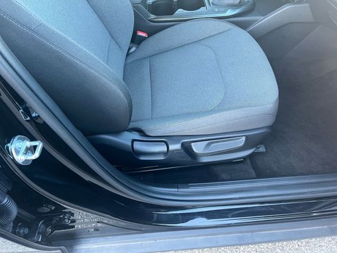 Used 2025 Kia K4 FWD image 28