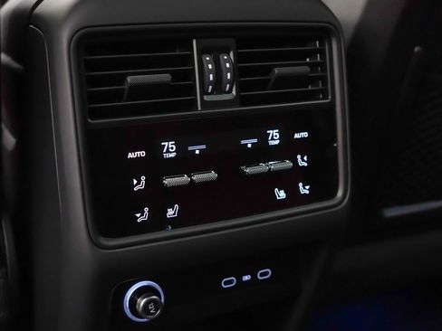 New 2026 Porsche Cayenne Coupe image 20