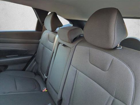 New 2026 Hyundai Tucson Blue SE image 17