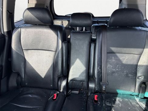 Used 2013 Toyota Highlander Limited image 13