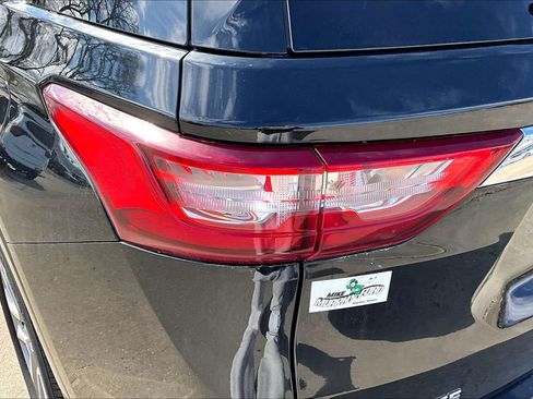 Used 2020 Chevrolet Traverse Premier image 29