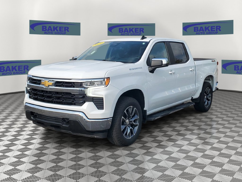 Used 2024 Chevrolet Silverado 1500 LT AWD/4WD image 5