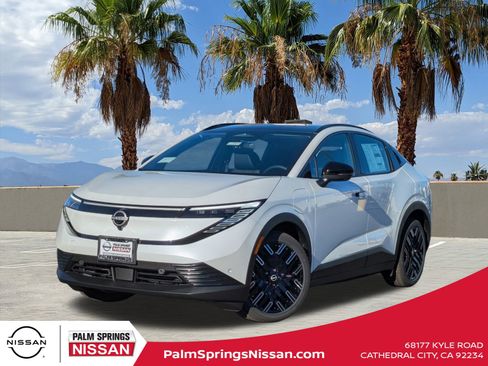 New 2026 Nissan Leaf Platinum+ image 1