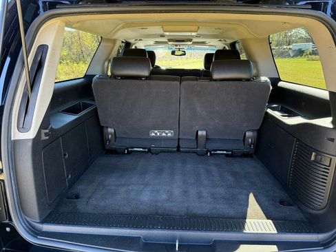 Used 2014 Chevrolet Suburban LT w/ Luxury Package image 42