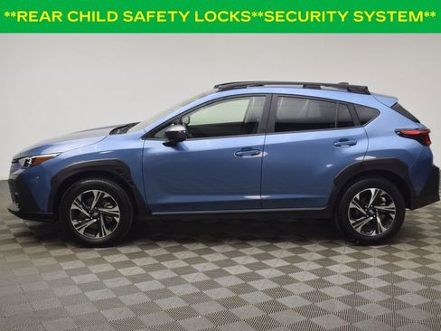 Used 2024 Subaru Crosstrek 2.0i Premium image 11