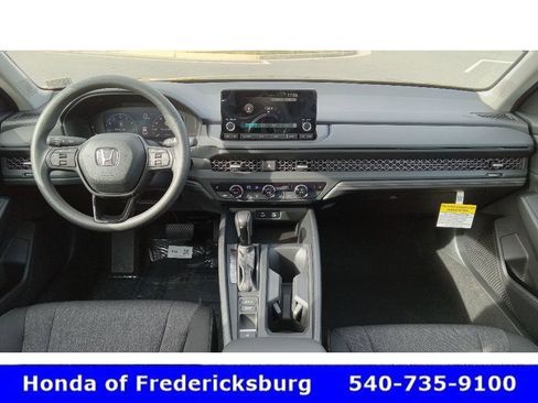 Certified 2025 Honda Accord SE image 12