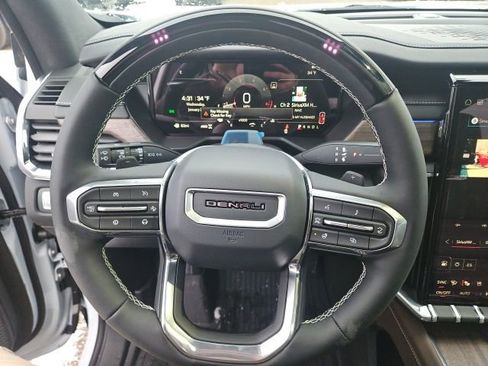 New 2026 GMC Acadia Denali Ultimate w/ LPO, Floor Liner Package image 17