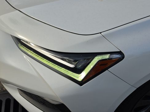 Used 2023 Acura TLX w/ A-SPEC Pkg FWD image 10