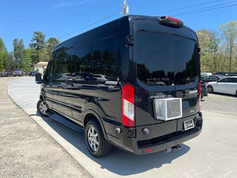 Used 2018 Ford Transit 250 148 Medium Roof RWD image 8