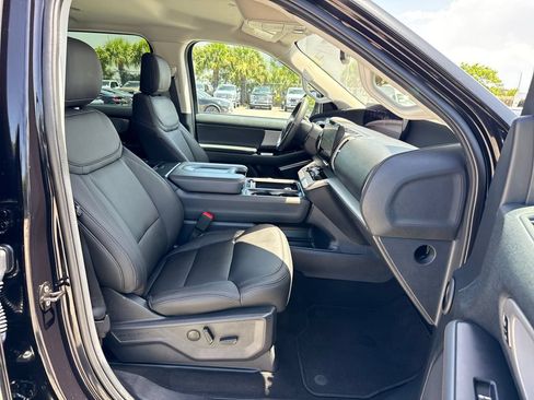 Certified 2025 Ford Expedition Active RWD image 29