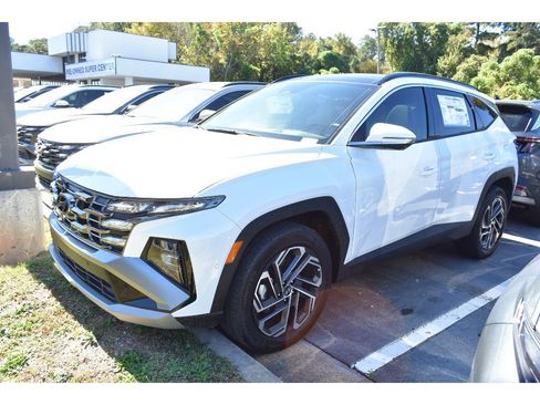New 2025 Hyundai Tucson Limited image 1