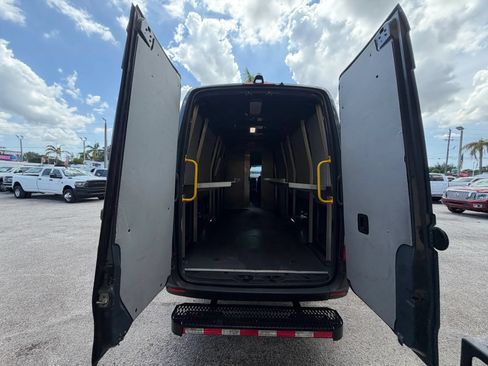 Used 2019 Mercedes-Benz Sprinter 170 image 5