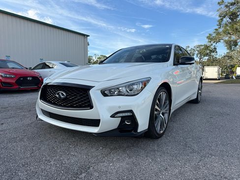 Used 2024 INFINITI Q50 Sensory image 9