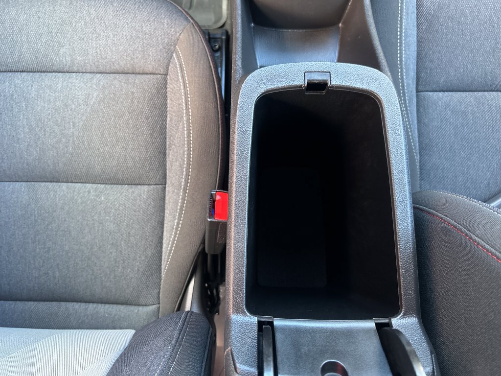 Used 2024 Chevrolet Trax RS w/ Driver Confidence Package FWD image 28