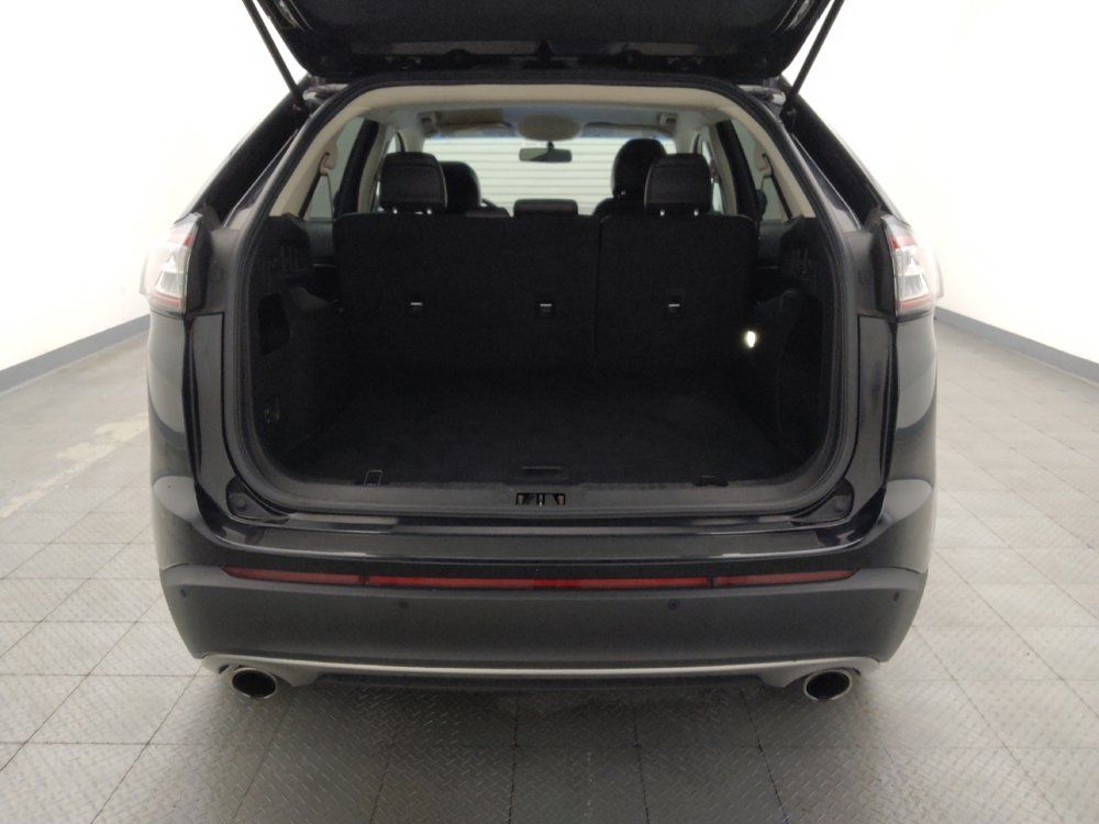 Used 2017 Ford Edge SEL w/ Equipment Group 201A AWD/4WD image 29
