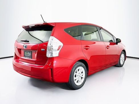 Used 2013 Toyota Prius V Three image 9