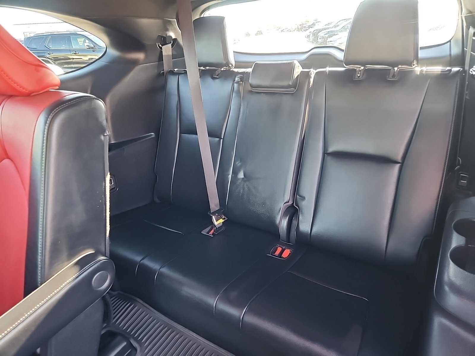 Used 2022 Toyota Highlander XSE AWD/4WD image 36