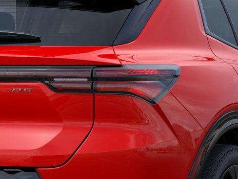 New 2026 Chevrolet Equinox EV RS image 11