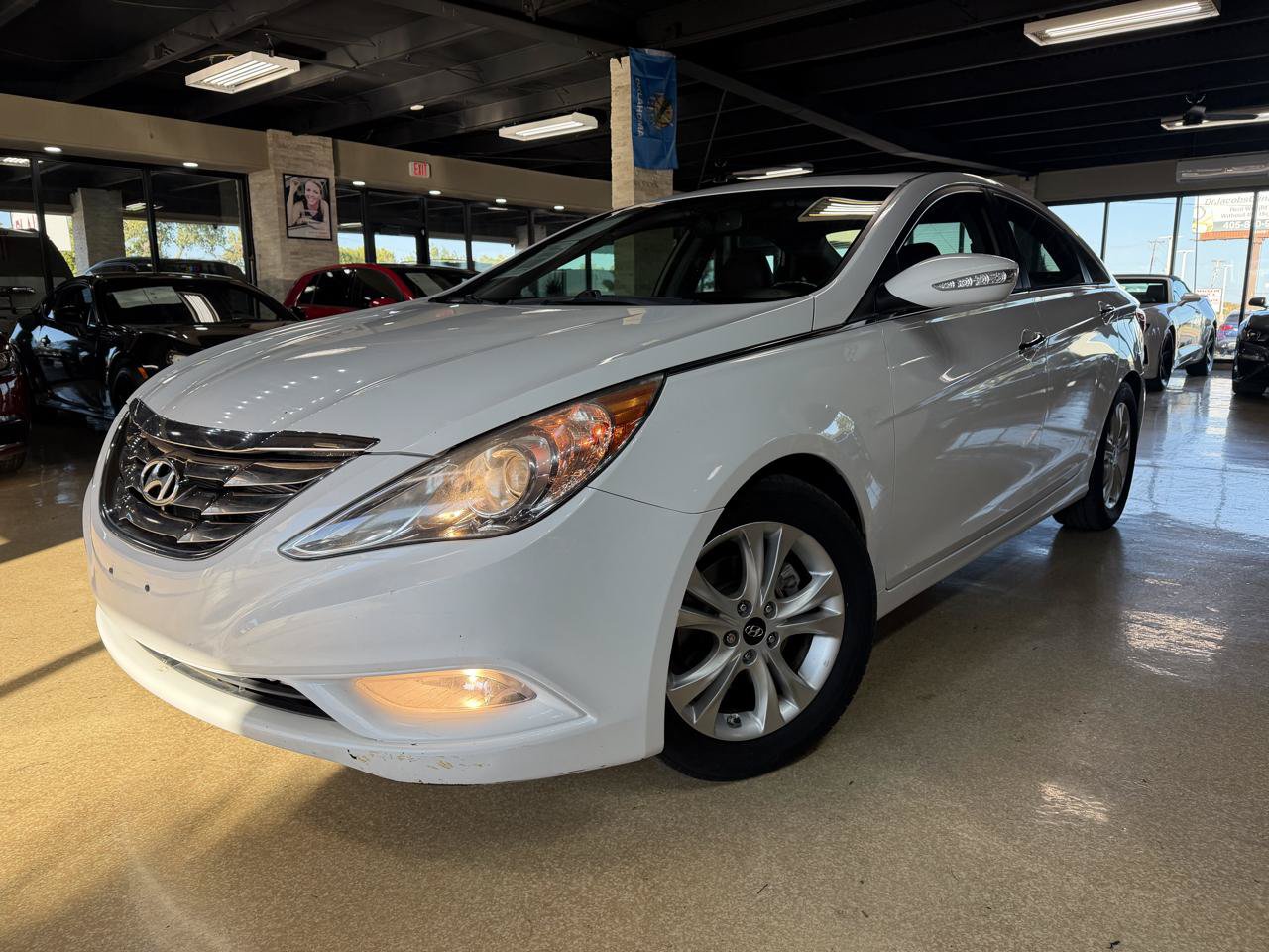 Used 2011 Hyundai Sonata Limited FWD image 3