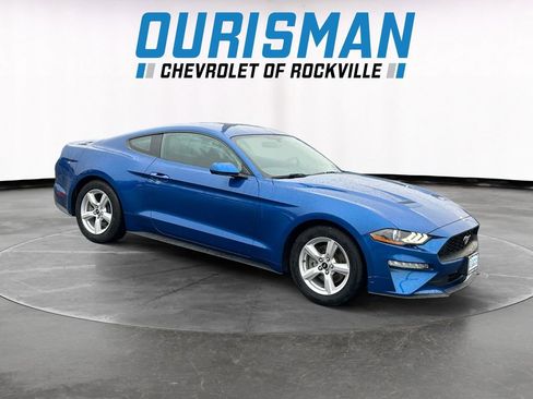Used 2018 Ford Mustang Coupe image 1