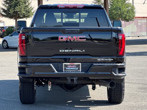 New 2025 GMC Sierra 2500 Denali w/ Denali Reserve Package image 6