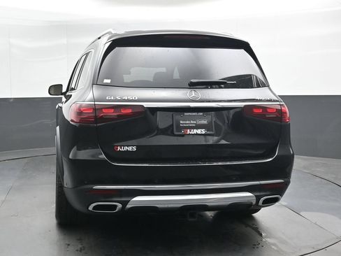Used 2024 Mercedes-Benz GLS 450 4MATIC image 8