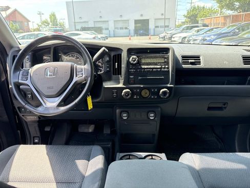 Used 2014 Honda Ridgeline Sport image 2