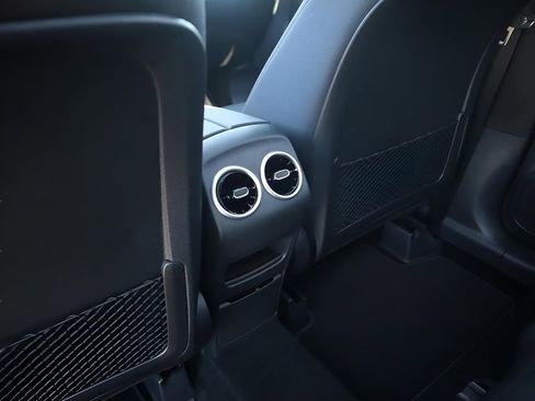 New 2026 Mercedes-Benz GLB 250 4MATIC image 24