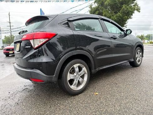 Used 2022 Honda HR-V LX image 4