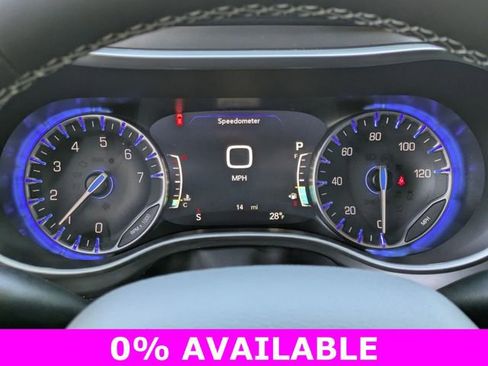 New 2026 Chrysler Pacifica Select image 14