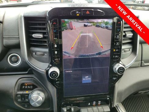 Used 2025 RAM 1500 Laramie AWD/4WD image 10