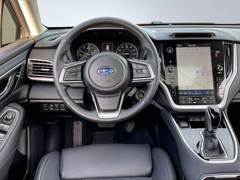 Certified 2025 Subaru Outback Limited w/ Popular Package #2 image 5