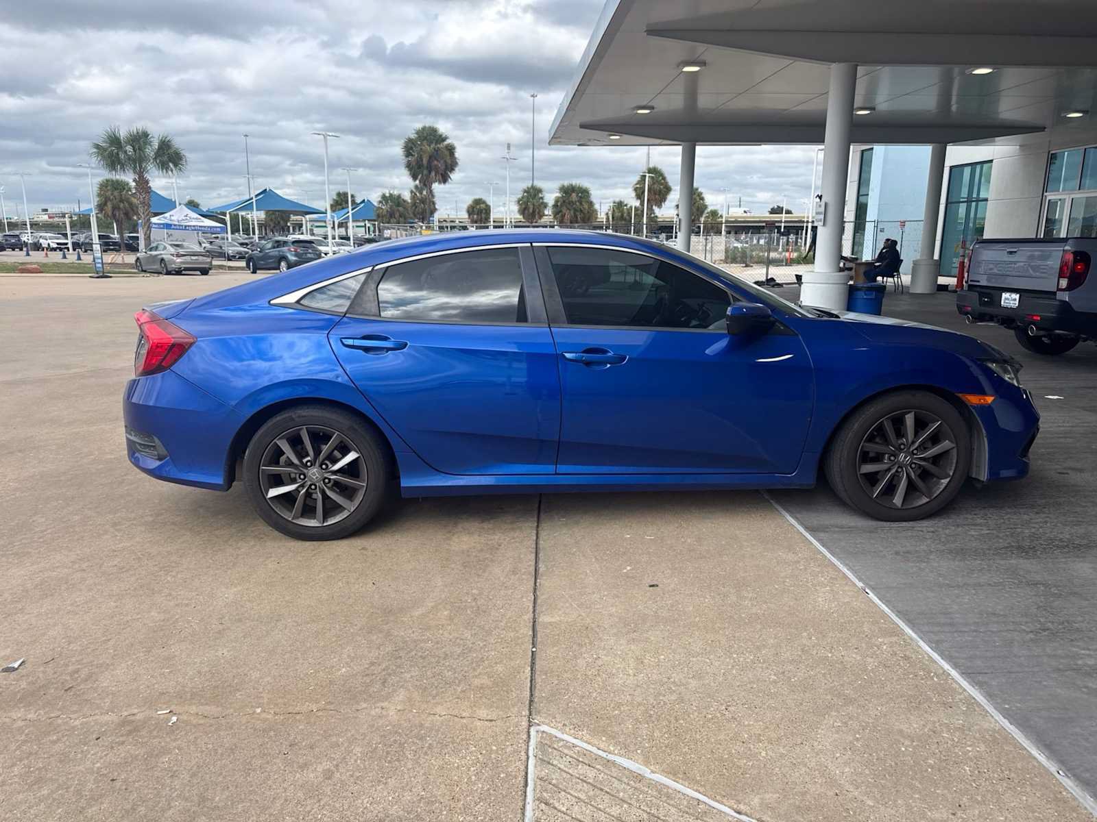 Used 2021 Honda Civic Sport image 3