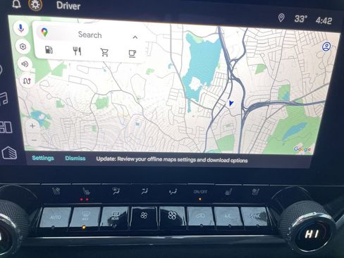 Used 2024 Chevrolet Colorado Z71 w/ Z71 Convenience Package 2 image 19