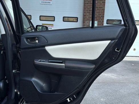 Used 2016 Subaru Crosstrek 2.0i Limited w/ Popular Package #2 image 31