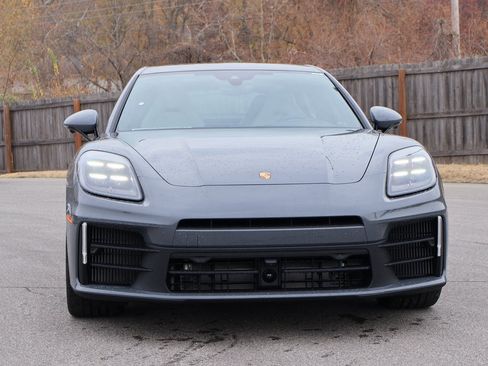 New 2026 Porsche Panamera image 12