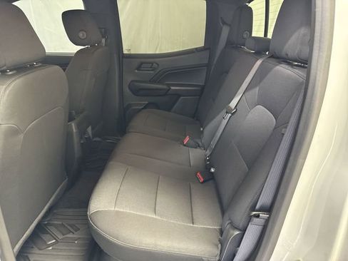 Certified 2024 Chevrolet Colorado W/T w/ Technology Package image 12