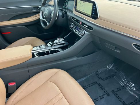 Used 2023 Hyundai Sonata Limited image 15