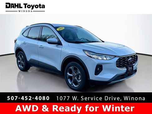 Used 2025 Ford Escape ST-Line Select image 1