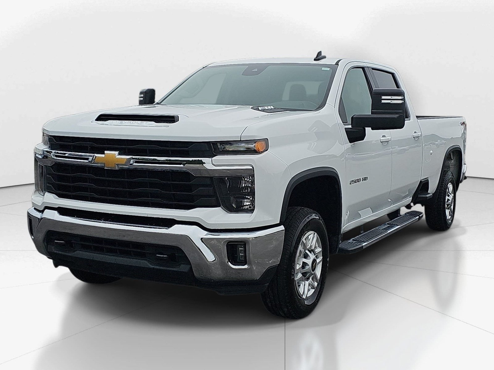 Used 2025 Chevrolet Silverado 2500 LT w/ Convenience Package AWD/4WD image 8