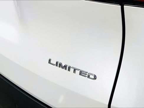 Certified 2024 Toyota Grand Highlander Limited image 30