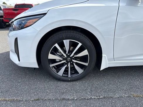 New 2025 Nissan Sentra SV w/ SV Premium Package image 9
