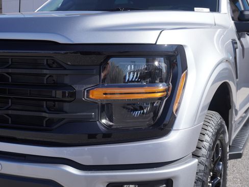 New 2026 Ford F150 XLT w/ Equipment Group 302A MID AWD/4WD image 14